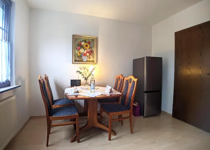 Kerstin 베른카슈텔쿠에스